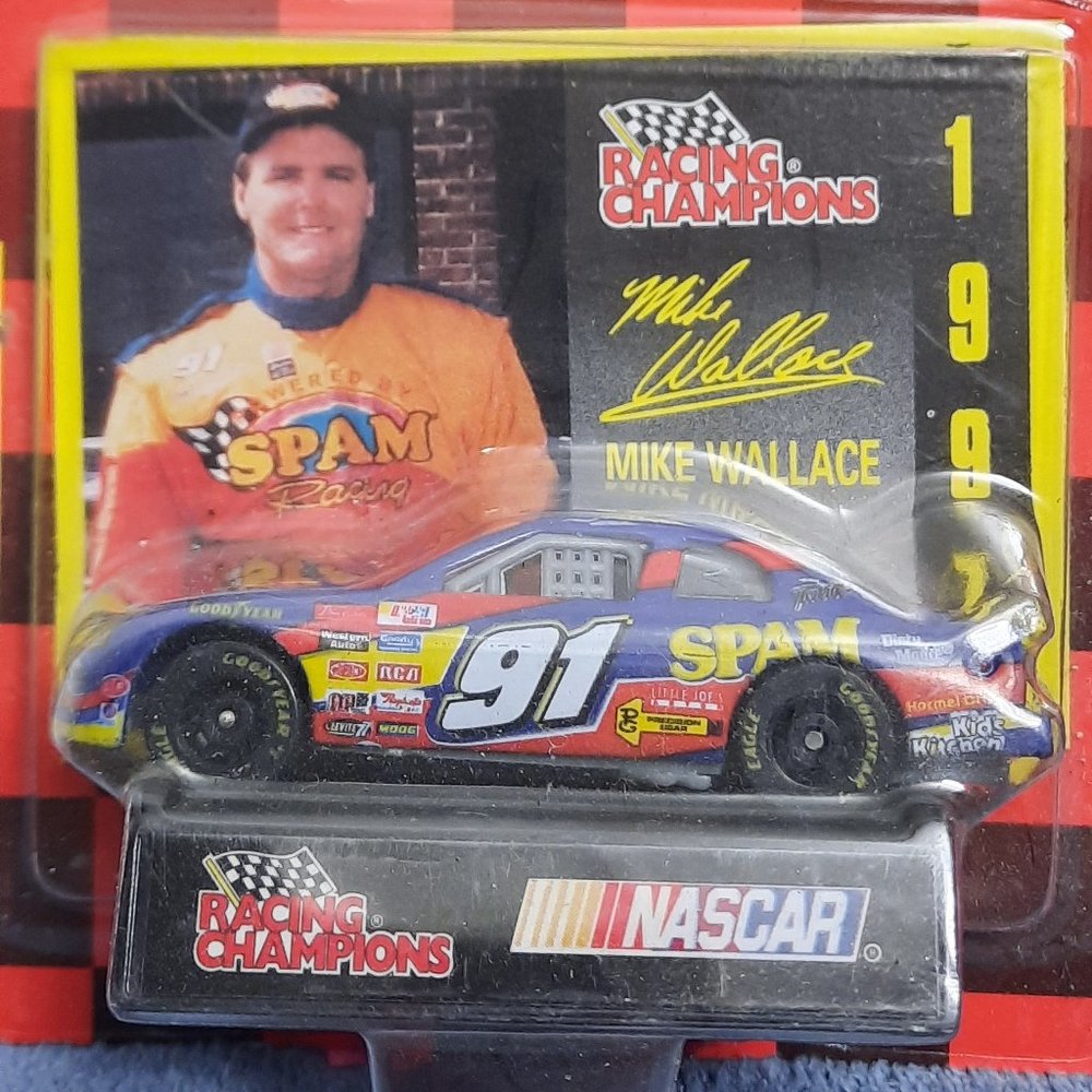 Vintage Nascar 1997 edition adult collectable die cast 1/64 stock car, Mike Wall